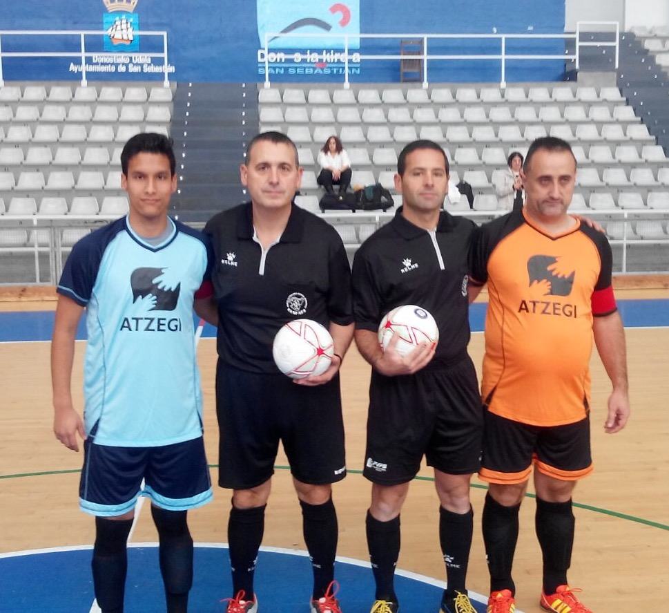 Atzegi A se impone a Atzegi B, el el partido inaugural de Primera División de la Liga Vasca de Futsal Adaptado.